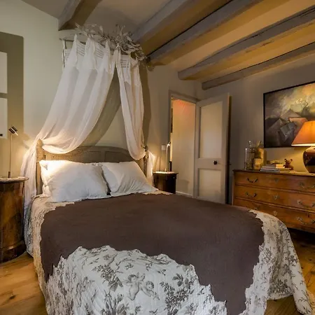 ゲストハウス La Fournio